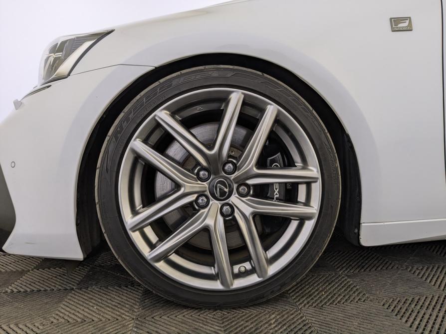Lexus IS III Рестайлинг Москва  - изображение 13