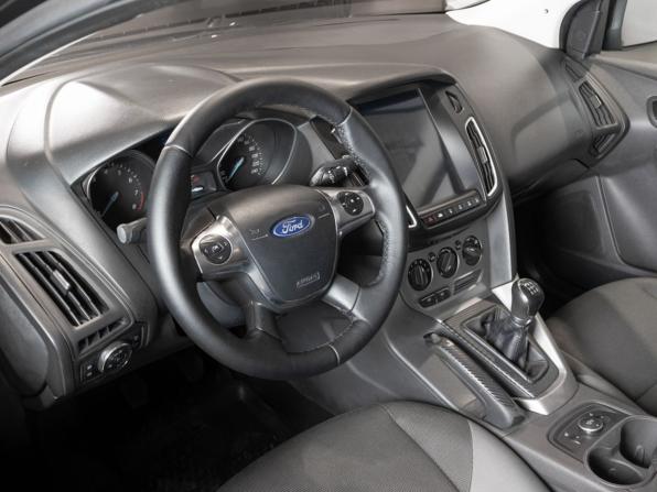 Ford Focus III с пробегом 2013 года, цена 745 200 рублей, 168000 км, хэтчбек, Автокод Объявления