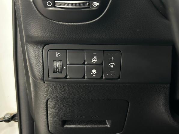 Kia Soul II Рестайлинг с пробегом 2018 года, цена 1 916 000 рублей, 59762 км, хэтчбек, Автокод Объявления
