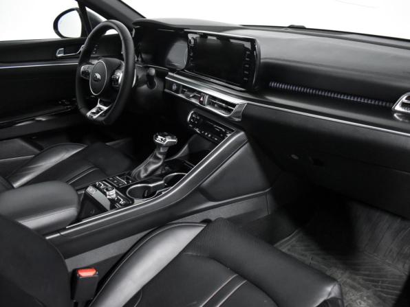 Kia K5 III с пробегом 2021 года, цена 2 490 000 рублей, 138053 км, седан, Автокод Объявления