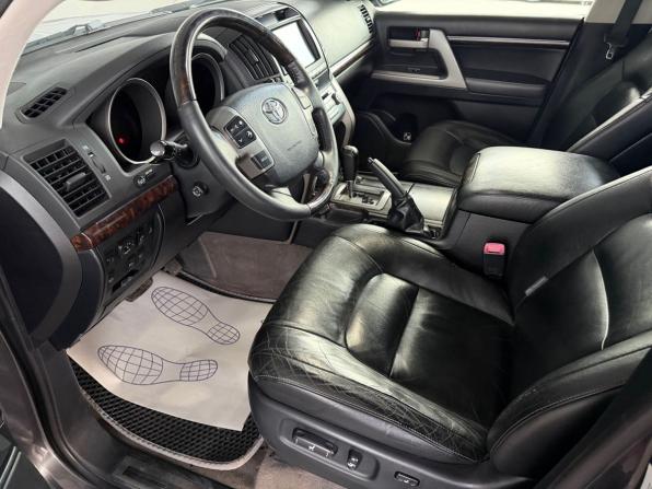 Toyota Land Cruiser 200 Series с пробегом 2011 года, цена 3 149 000 рублей, 227520 км, внедорожник, Автокод Объявления