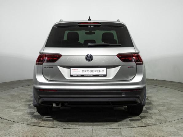Volkswagen Tiguan II с пробегом 2018 года, цена 2 199 777 рублей, 143577 км, внедорожник, Автокод Объявления