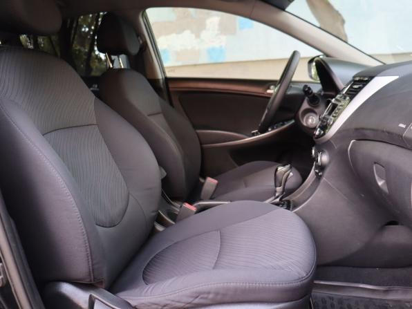 Hyundai Solaris I Рестайлинг с пробегом 2016 года, цена 1 000 000 рублей, 170309 км, седан, Автокод Объявления