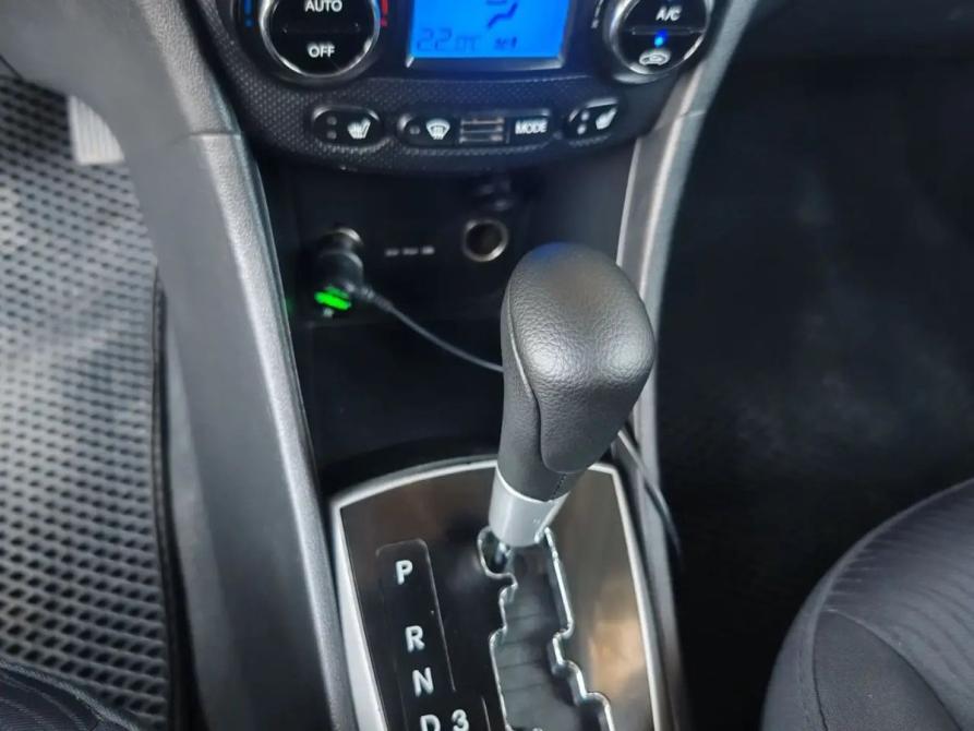 Hyundai Solaris I Волгоград  - изображение 11