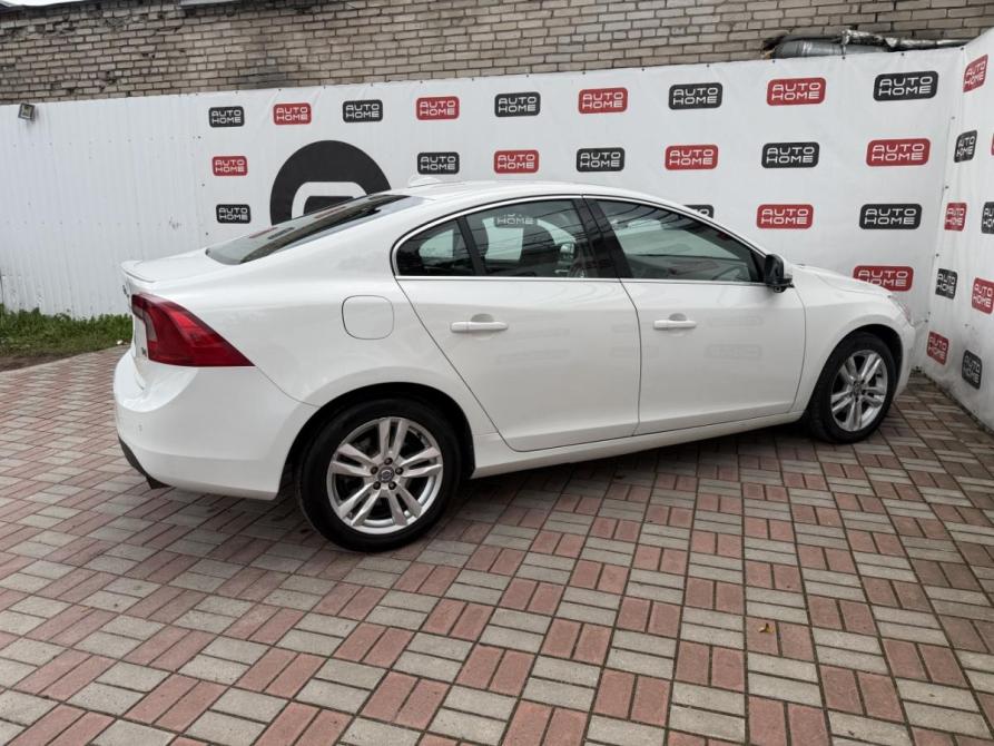 Volvo S60 II Рестайлинг Санкт-Петербург  - изображение 4