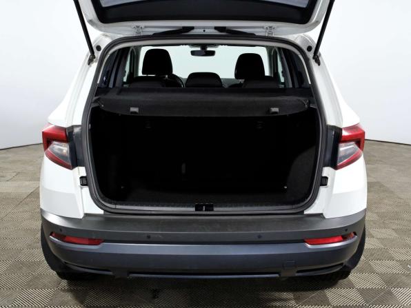 Skoda Karoq I с пробегом 2020 года, цена 2 048 000 рублей, 83729 км, внедорожник, Автокод Объявления