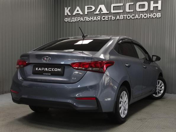 Hyundai Solaris II с пробегом 2018 года, цена 1 099 000 рублей, 177781 км, седан, Автокод Объявления