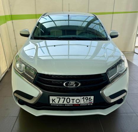Lada (ВАЗ) XRAY I с пробегом 2019 года, цена 780 000 рублей, 105000 км, хэтчбек, Автокод Объявления