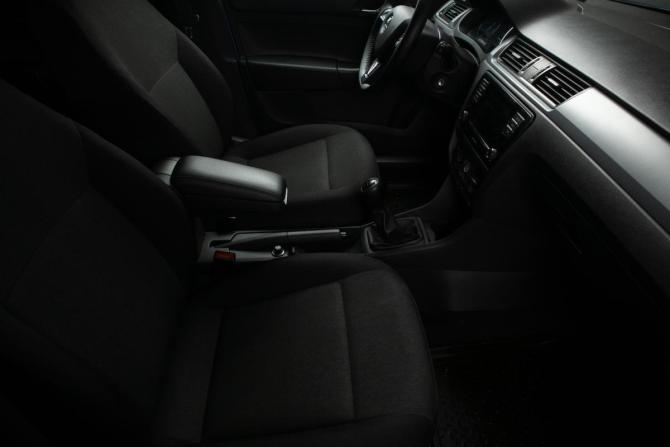Skoda Rapid I с пробегом 2016 года, цена 1 299 000 рублей, 166000 км, лифтбек, Автокод Объявления