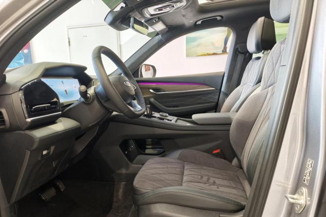 Новый Geely Monjaro I 2026 года, цена 4 704 990 рублей, внедорожник, Автокод Объявления