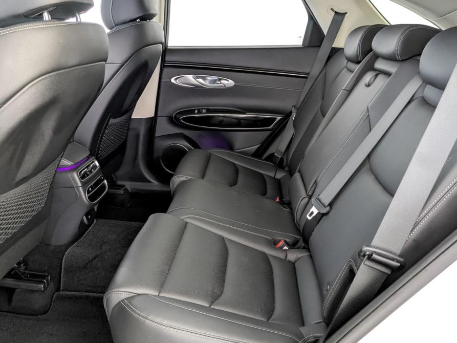 Genesis GV70 I Москва  - изображение 12