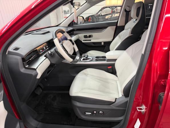 JETOUR DASHING I с пробегом 2024 года, цена 1 947 000 рублей, 12000 км, внедорожник, Автокод Объявления