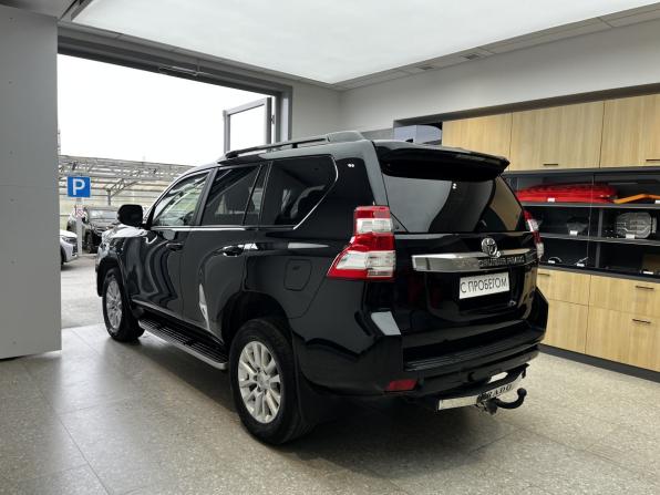 Toyota Land Cruiser Prado 150 Series Рестайлинг 1 с пробегом 2017 года, цена 3 330 000 рублей, 251000 км, внедорожник, Автокод Объявления
