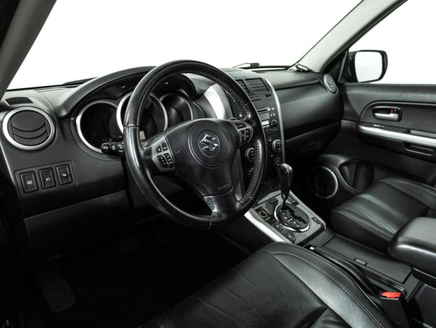 Suzuki Grand Vitara II Рестайлинг Санкт-Петербург  - изображение 12