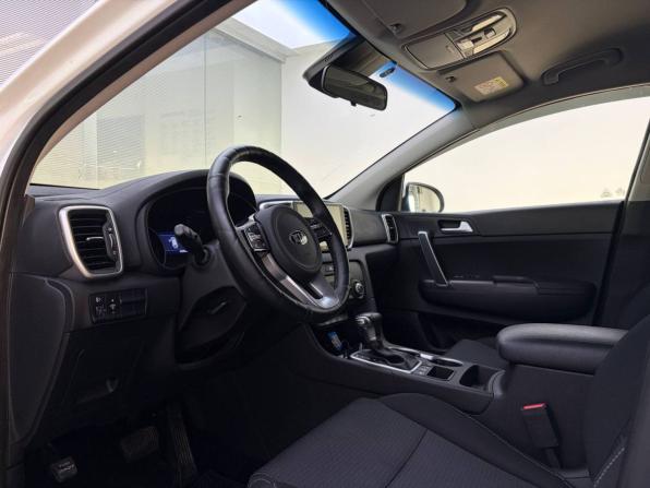 Kia Sportage IV Рестайлинг с пробегом 2020 года, цена 2 549 000 рублей, 62885 км, внедорожник, Автокод Объявления