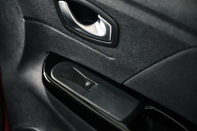 Renault Kaptur I Рестайлинг с пробегом 2021 года, цена 1 200 000 рублей, 145432 км, внедорожник, Автокод Объявления
