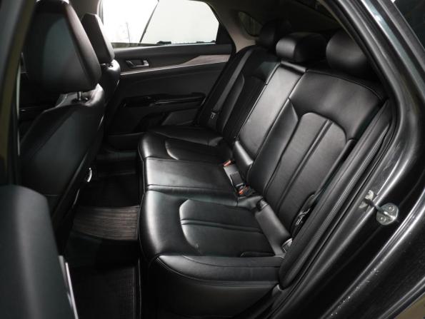 Kia K5 III с пробегом 2021 года, цена 2 599 000 рублей, 86094 км, седан, Автокод Объявления