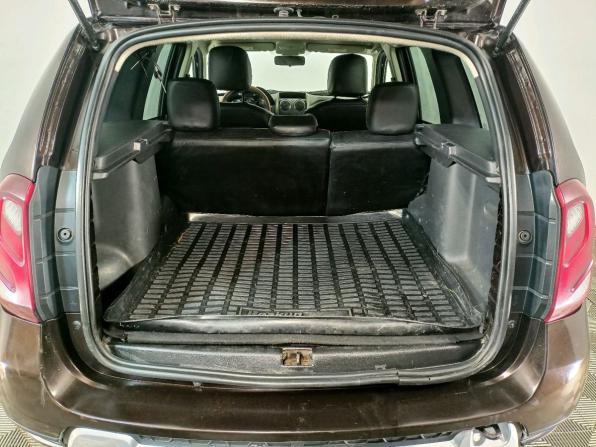 Renault Duster I Рестайлинг с пробегом 2015 года, цена 895 000 рублей, 195280 км, внедорожник, Автокод Объявления