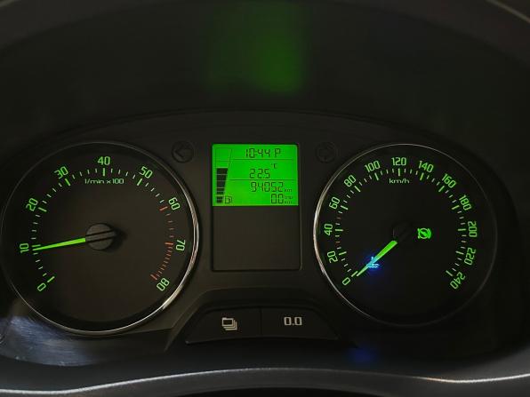 Skoda Fabia II Рестайлинг с пробегом 2012 года, цена 710 000 рублей, 94050 км, хэтчбек, Автокод Объявления