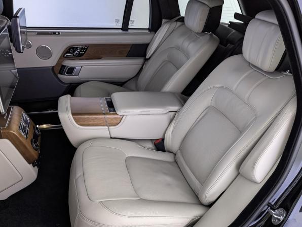 Land Rover Range Rover IV Рестайлинг с пробегом 2019 года, цена 7 500 000 рублей, 118467 км, внедорожник, Автокод Объявления