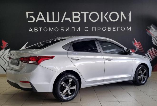 Hyundai Solaris II с пробегом 2019 года, цена 1 280 000 рублей, 84115 км, седан, Автокод Объявления