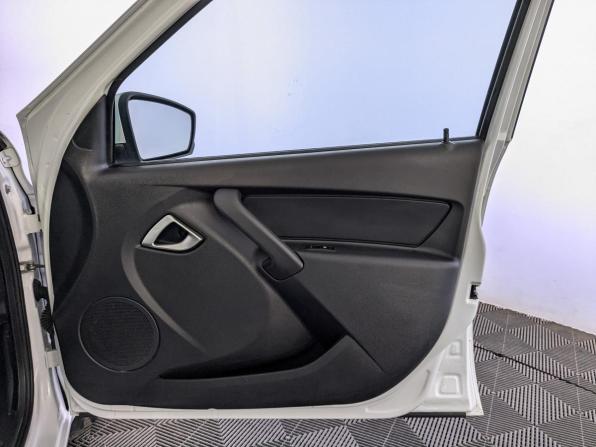 Lada (ВАЗ) Granta I Рестайлинг с пробегом 2022 года, цена 700 000 рублей, 40384 км, седан, Автокод Объявления