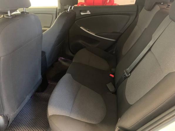 Hyundai Solaris I с пробегом 2013 года, цена 900 681 рубль, 127000 км, седан, Автокод Объявления