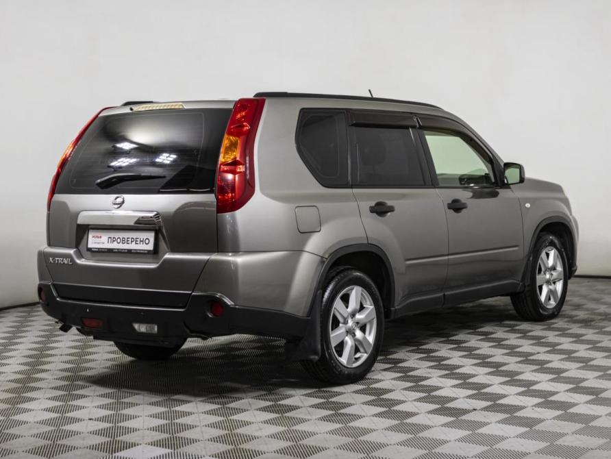 Nissan X-Trail II Москва  - изображение 5