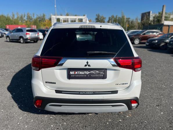 Mitsubishi Outlander III Рестайлинг 3 с пробегом 2020 года, цена 2 398 000 рублей, 103684 км, внедорожник, Автокод Объявления