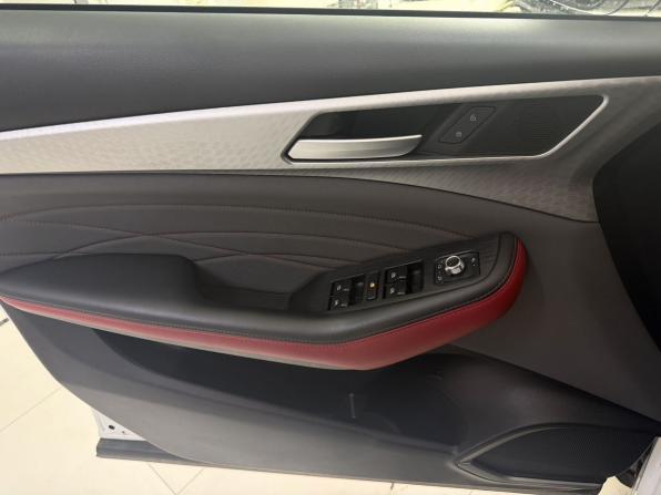 Haval F7x I Рестайлинг с пробегом 2022 года, цена 2 050 000 рублей, 37460 км, внедорожник, Автокод Объявления
