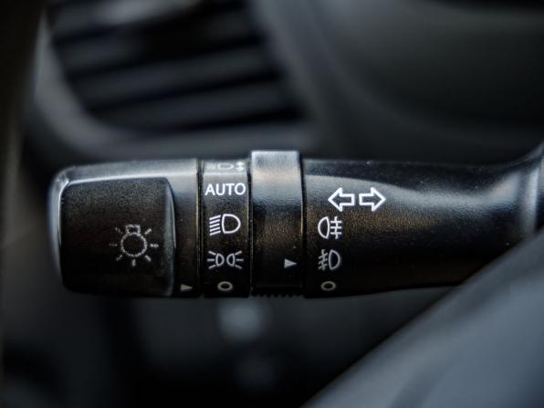 Hyundai Solaris I Рестайлинг с пробегом 2015 года, цена 824 000 рублей, 134362 км, седан, Автокод Объявления