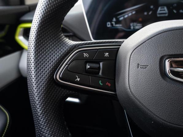 Geely Coolray I Рестайлинг с пробегом 2023 года, цена 2 100 000 рублей, 8138 км, внедорожник, Автокод Объявления