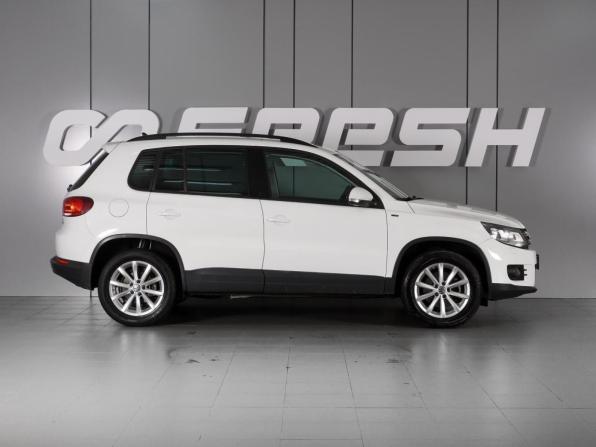 Volkswagen Tiguan I Рестайлинг с пробегом 2015 года, цена 1 599 000 рублей, 83411 км, внедорожник, Автокод Объявления