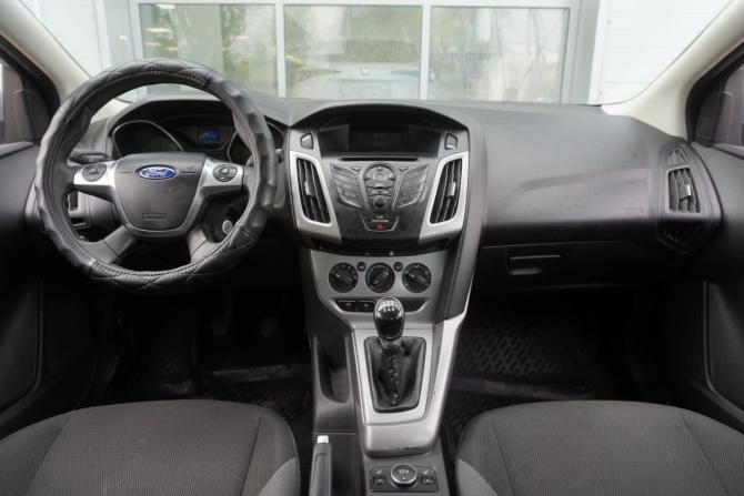 Ford Focus III с пробегом 2013 года, цена 690 000 рублей, 159025 км, седан, Автокод Объявления