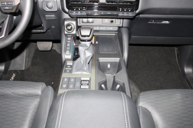 Toyota Land Cruiser Prado 250 Series с пробегом 2026 года, цена 13 900 000 рублей, 10 км, внедорожник, Автокод Объявления