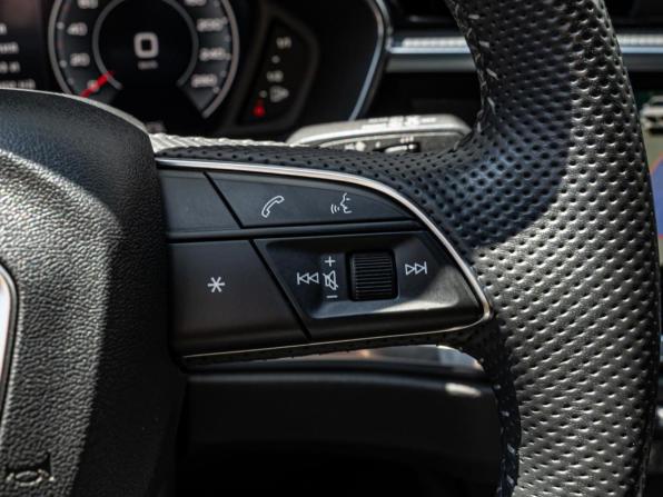 Audi Q3 II (F3) с пробегом 2019 года, цена 3 270 000 рублей, 145214 км, внедорожник, Автокод Объявления
