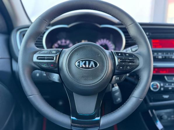 Kia Optima III Рестайлинг с пробегом 2015 года, цена 1 219 000 рублей, 181500 км, седан, Автокод Объявления