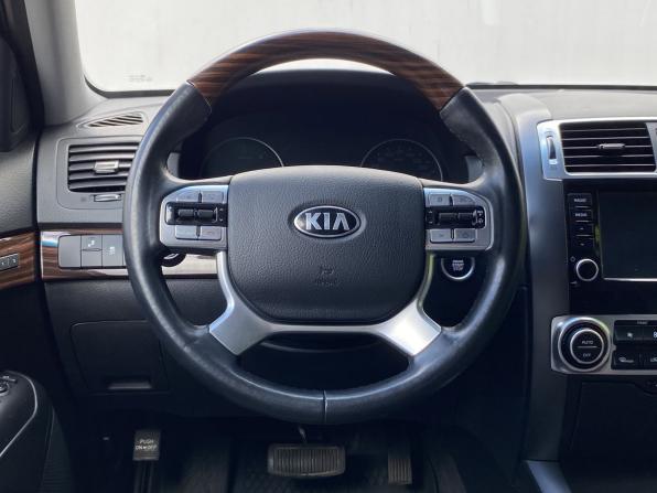 Kia Mohave I Рестайлинг с пробегом 2018 года, цена 3 100 000 рублей, 130461 км, внедорожник, Автокод Объявления
