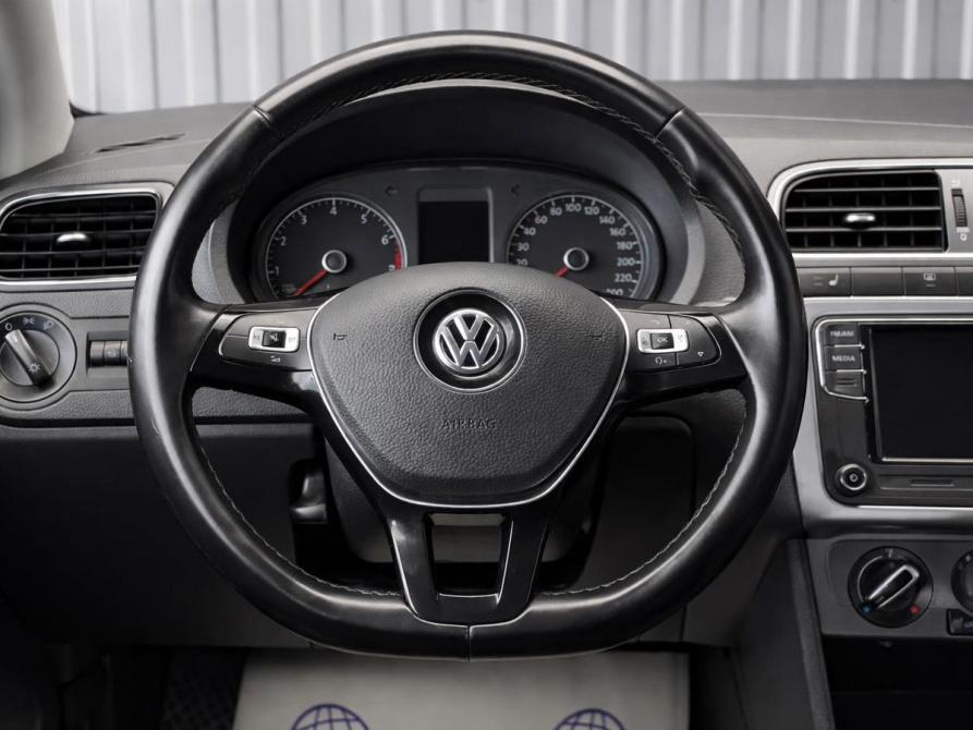 Volkswagen Polo V Рестайлинг Пермь  - изображение 7