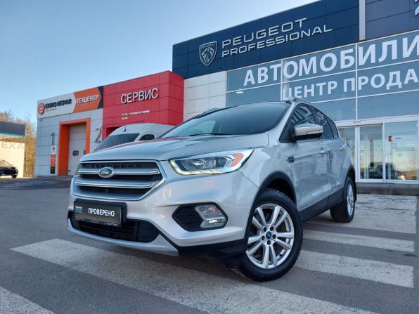 Ford Kuga II Рестайлинг с пробегом 2017 года, цена 1 350 000 рублей, 154332 км, внедорожник, Автокод Объявления