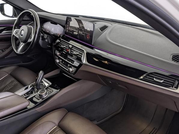 BMW 5 серии VII (G30/G31/G38) Рестайлинг с пробегом 2022 года, цена 5 250 000 рублей, 85500 км, седан, Автокод Объявления