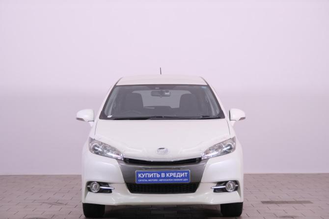Toyota Wish II Рестайлинг с пробегом 2017 года, цена 2 019 000 рублей, 85000 км, минивэн, Автокод Объявления