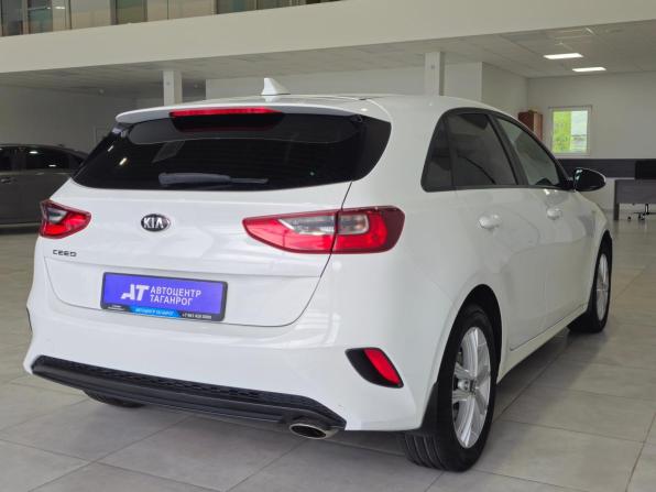 Kia Ceed III с пробегом 2018 года, цена 1 675 000 рублей, 160000 км, хэтчбек, Автокод Объявления