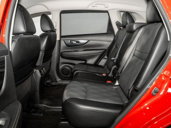 Nissan X-Trail III Рестайлинг с пробегом 2018 года, цена 2 000 000 рублей, 79297 км, внедорожник, Автокод Объявления