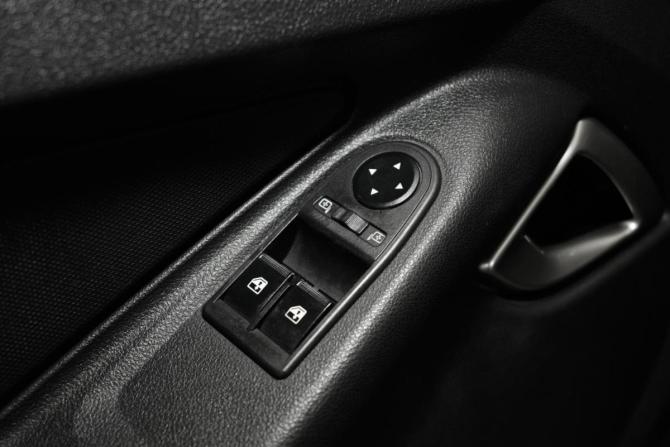 Lada (ВАЗ) Granta I Рестайлинг с пробегом 2019 года, цена 749 000 рублей, 74817 км, лифтбек, Автокод Объявления
