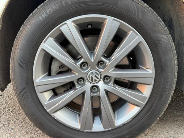 Volkswagen Polo V Рестайлинг с пробегом 2020 года, цена 1 169 900 рублей, 122000 км, седан, Автокод Объявления