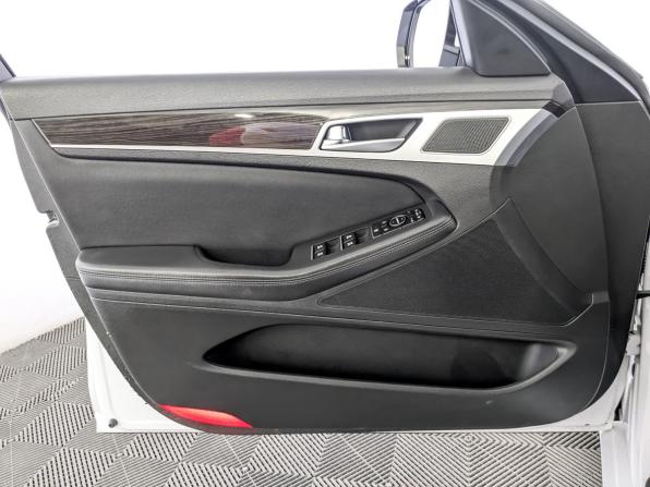 Genesis G80 I с пробегом 2017 года, цена 2 058 000 рублей, 126841 км, седан, Автокод Объявления