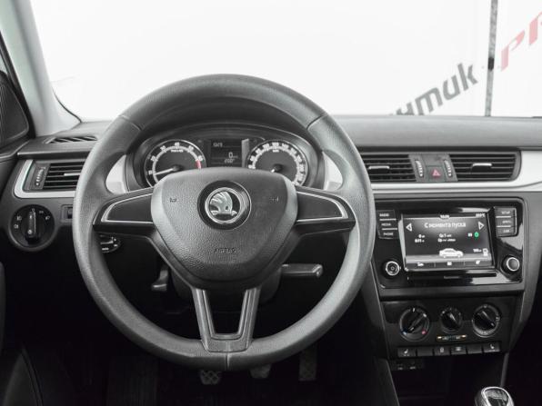 Skoda Rapid I с пробегом 2017 года, цена 1 120 000 рублей, 99064 км, лифтбек, Автокод Объявления