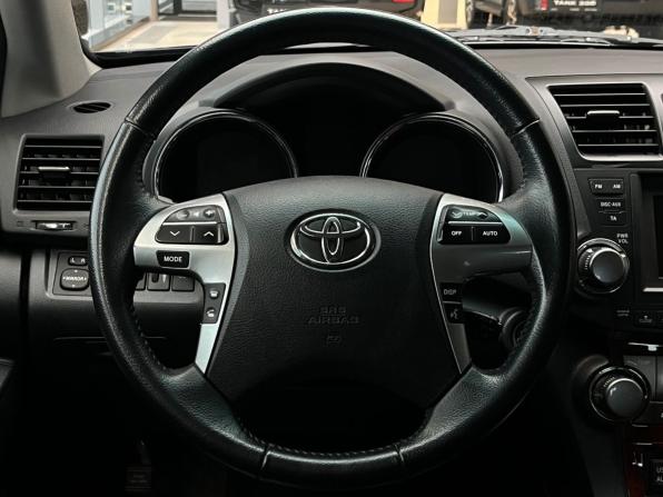 Toyota Highlander II (XU40) Рестайлинг с пробегом 2011 года, цена 2 295 000 рублей, 83830 км, внедорожник, Автокод Объявления