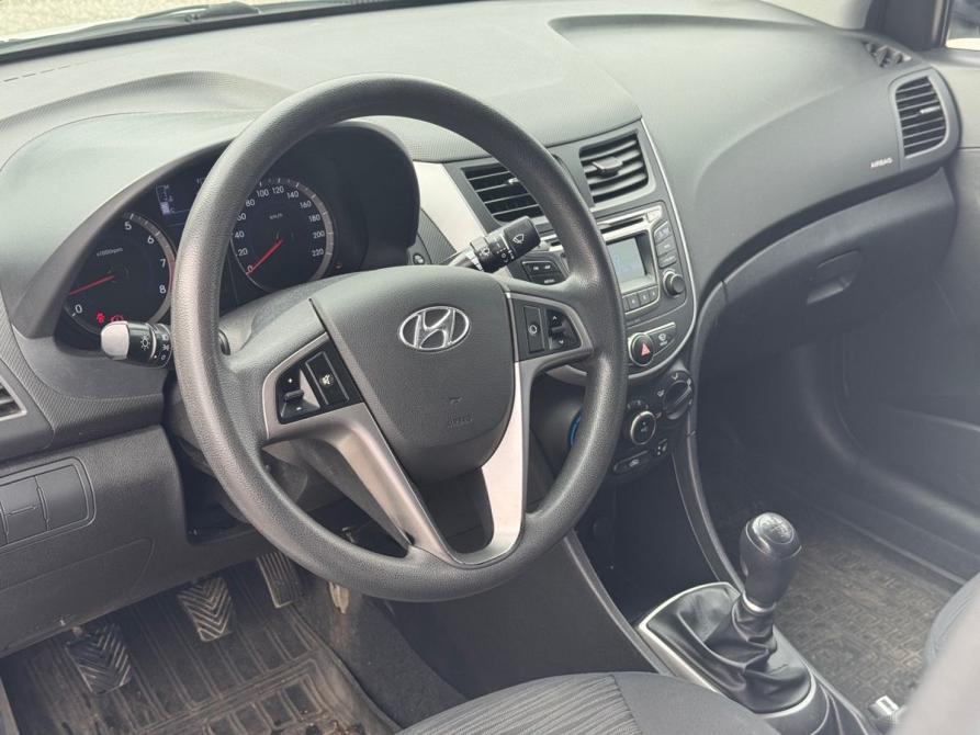 Hyundai Solaris I Рестайлинг Санкт-Петербург  - изображение 9